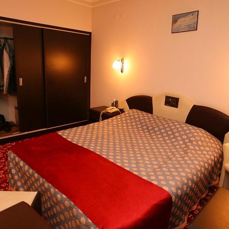 Akyuz Hotel Ankara Buitenkant foto